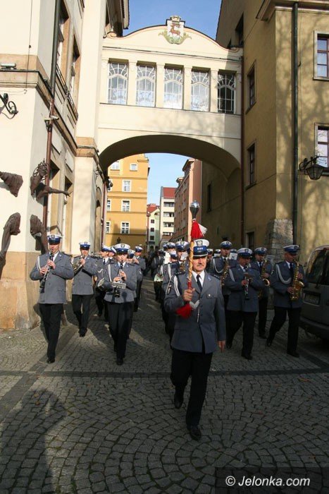 podniosle-i-radosnie-podczas-swieta-niepodlegosci-pod-ratuszem-foto-54687