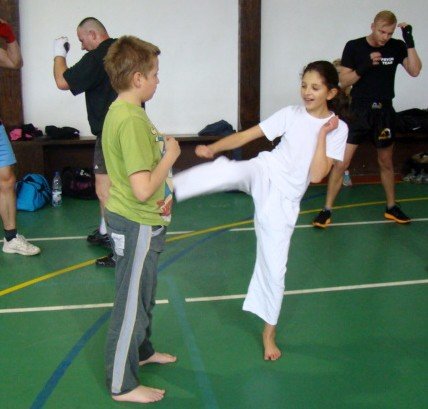 klubowe-zgrupowanie-kickboxerow-w-borowicach-foto-54693