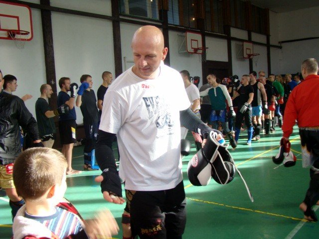 klubowe-zgrupowanie-kickboxerow-w-borowicach-foto-54693