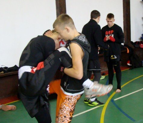 klubowe-zgrupowanie-kickboxerow-w-borowicach-foto-54693