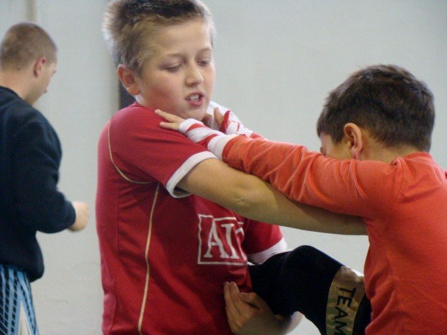 klubowe-zgrupowanie-kickboxerow-w-borowicach-foto-54693