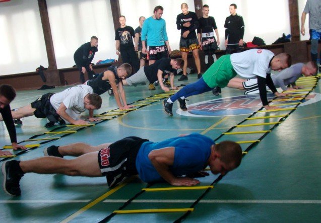 klubowe-zgrupowanie-kickboxerow-w-borowicach-foto-54693