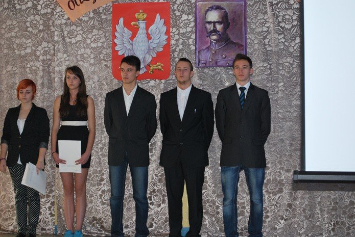 patriotycznie-w-jeleniogorskim-elektroniku-foto-54721