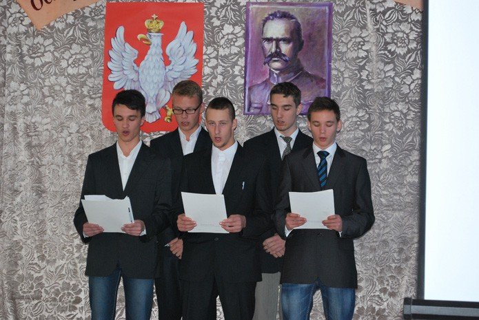 patriotycznie-w-jeleniogorskim-elektroniku-foto-54721