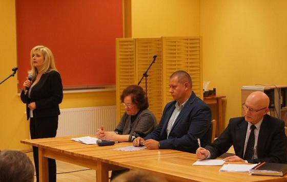 przedwyborcze-spotkanie-w-jezowie-sudeckim-foto-54765