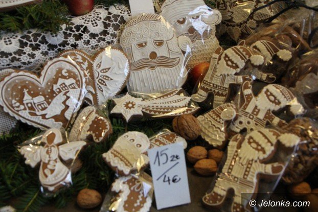 pierniki-i-inne-pysznosci-na-jarmarku-w-omnicy-foto-54794