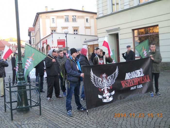 modziez-wszechpolska-protestowaa-w-jeleniej-gorze-foto-video-54927