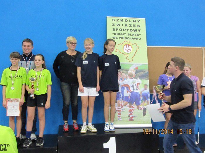 jeleniogorska-trojka-mistrzem-dolnego-slaska-w-badmintonie-foto-54974