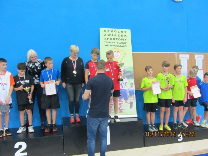 jeleniogorska-trojka-mistrzem-dolnego-slaska-w-badmintonie-foto-54974