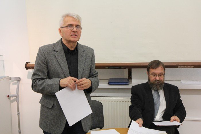 sejmik-pacjencki-o-tym-jak-leczyc-suzbe-zdrowia-foto-55016