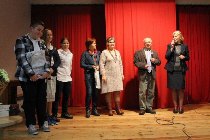 przeglad-tworczosci-literackiej-w-poku-foto-55032