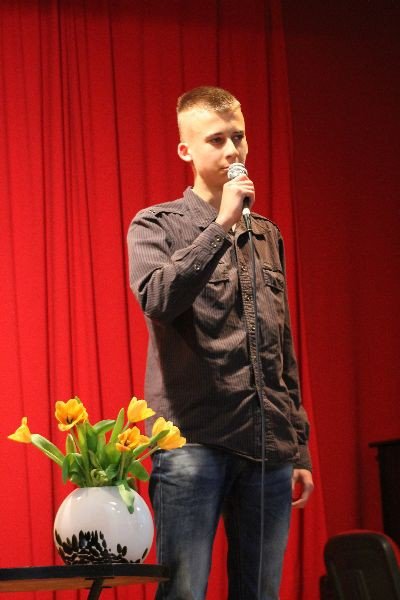 przeglad-tworczosci-literackiej-w-poku-foto-55032
