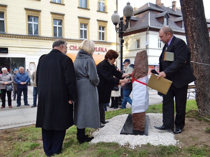 cieplice-maja-nowy-obelisk-foto-55042