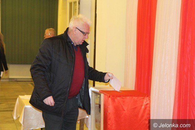 tylko-22-proc-jeleniogorzan-gosowao-do-1730-foto-55051