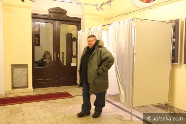 tylko-22-proc-jeleniogorzan-gosowao-do-1730-foto-55051