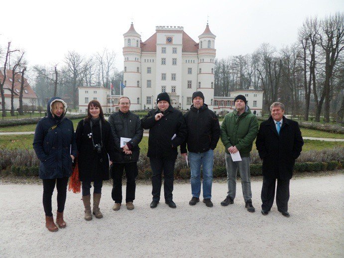 zagraniczni-dziennikarze-odwiedzili-powiat-jeleniogorski-foto-55096