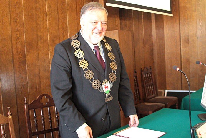 po-drugim-gosowaniu-l-wrotniewski-szefem-rady-foto-video-55118