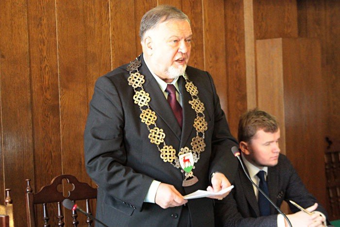 po-drugim-gosowaniu-l-wrotniewski-szefem-rady-foto-video-55118