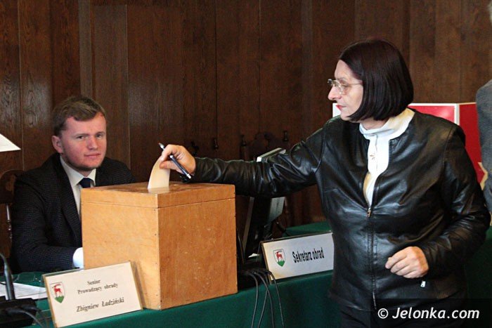 po-drugim-gosowaniu-l-wrotniewski-szefem-rady-foto-video-55118