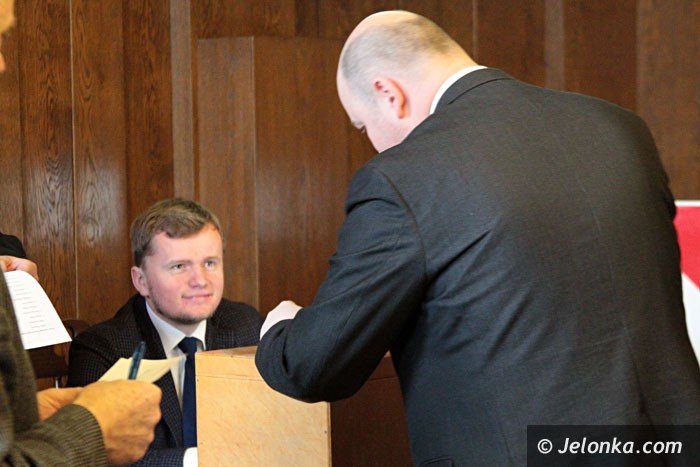 po-drugim-gosowaniu-l-wrotniewski-szefem-rady-foto-video-55118