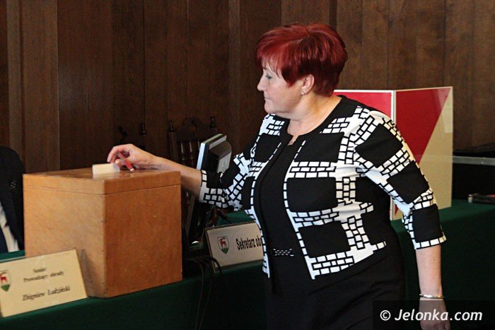po-drugim-gosowaniu-l-wrotniewski-szefem-rady-foto-video-55118