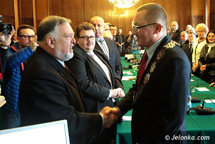 po-drugim-gosowaniu-l-wrotniewski-szefem-rady-foto-video-55118