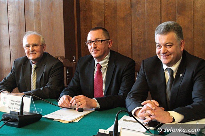 po-drugim-gosowaniu-l-wrotniewski-szefem-rady-foto-video-55118