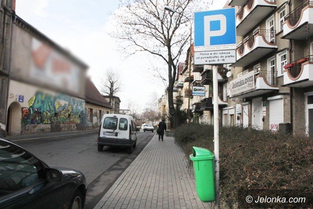co-ze-znakami-strefy-parkowania-w-jeleniej-gorze-foto-55132