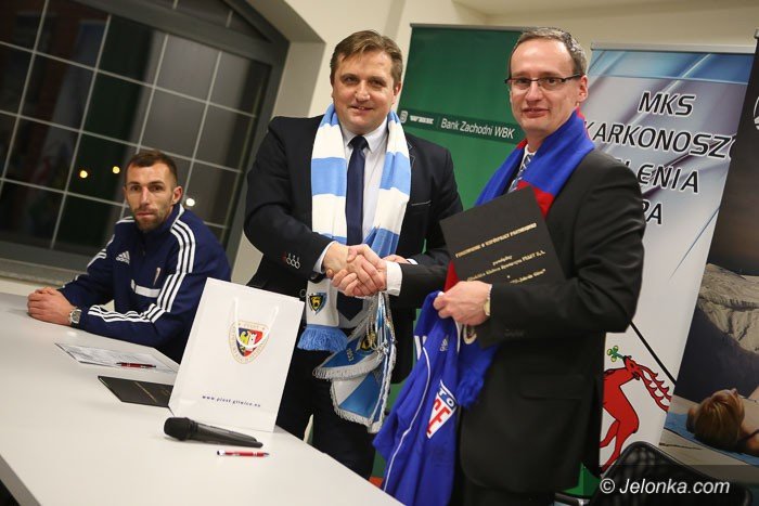 umowa-z-piastem-gliwice-podpisana-video-foto-55141