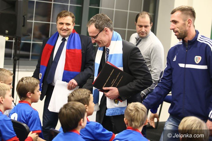 umowa-z-piastem-gliwice-podpisana-video-foto-55141
