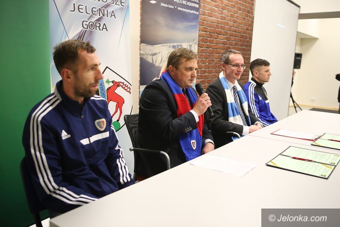umowa-z-piastem-gliwice-podpisana-video-foto-55141