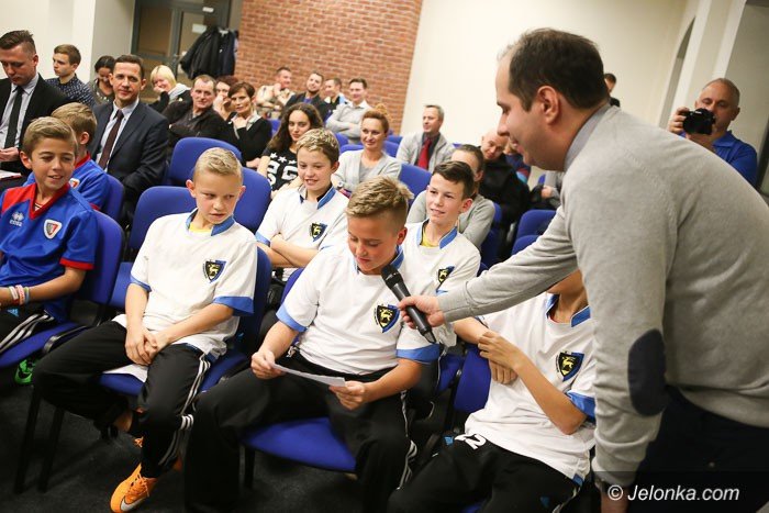 umowa-z-piastem-gliwice-podpisana-video-foto-55141