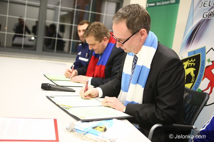 umowa-z-piastem-gliwice-podpisana-video-foto-55141
