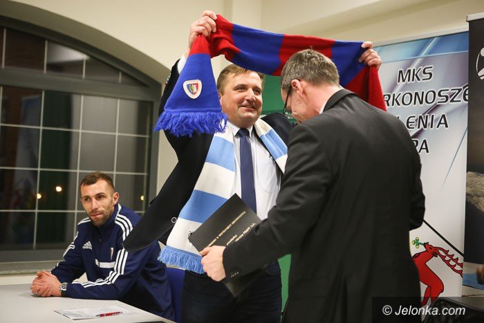 umowa-z-piastem-gliwice-podpisana-video-foto-55141