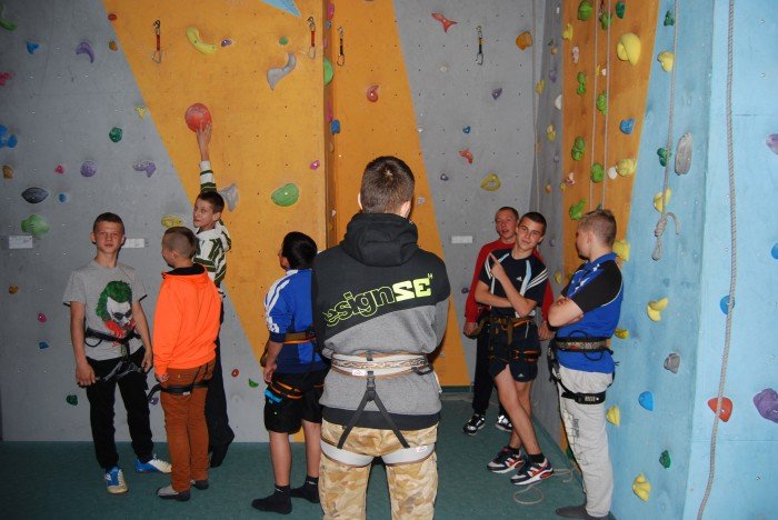 modzi-na-sciance-wspinaczkowej-foto-55176