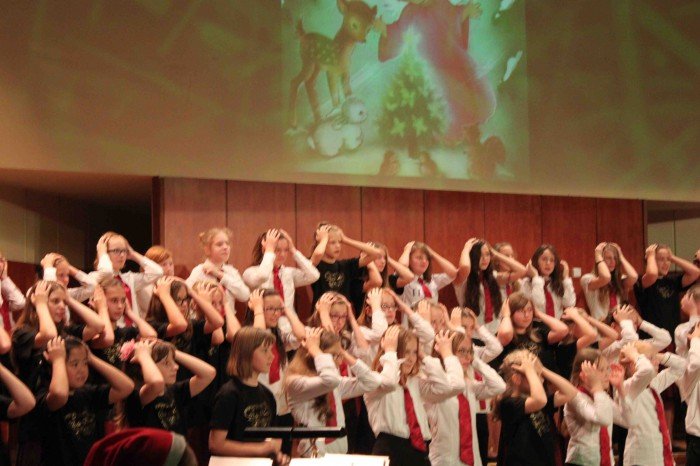 nie-miay-anioki-choinki-na-swieta-koncert-w-filharmonii-foto-55188