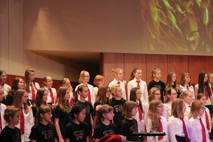nie-miay-anioki-choinki-na-swieta-koncert-w-filharmonii-foto-55188