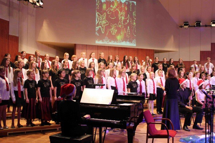 nie-miay-anioki-choinki-na-swieta-koncert-w-filharmonii-foto-55188