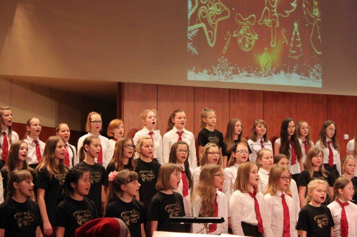 nie-miay-anioki-choinki-na-swieta-koncert-w-filharmonii-foto-55188