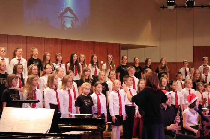 nie-miay-anioki-choinki-na-swieta-koncert-w-filharmonii-foto-55188