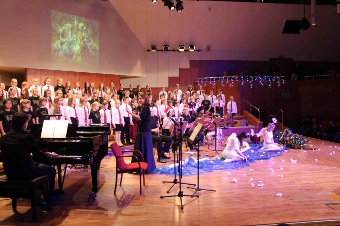nie-miay-anioki-choinki-na-swieta-koncert-w-filharmonii-foto-55188