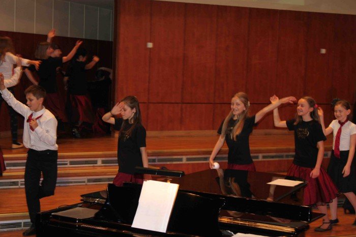 nie-miay-anioki-choinki-na-swieta-koncert-w-filharmonii-foto-55188