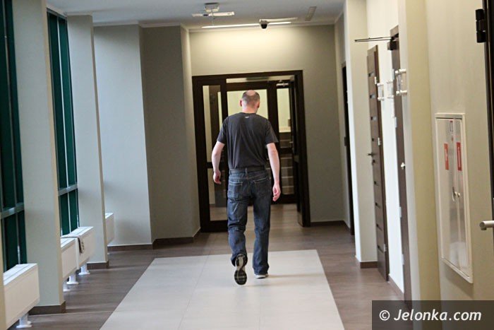 jeleniogorski-sad-rejonowy-juz-na-mickiewicza-foto-video-55204