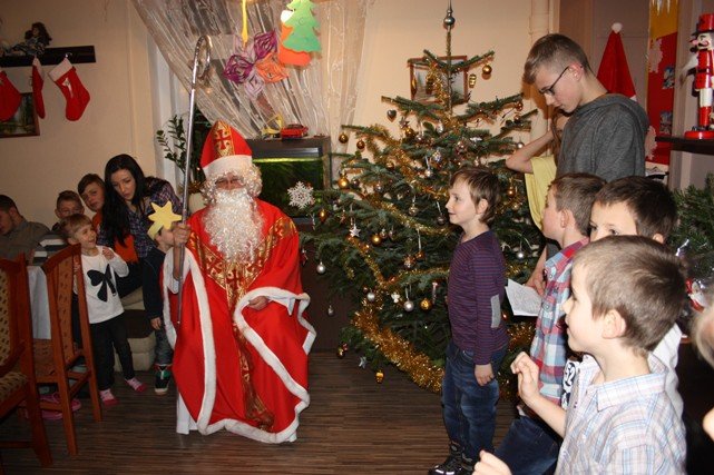 radni-powiatu-i-nie-tylko-dla-podopiecznych-domu-dziecka-foto-55234