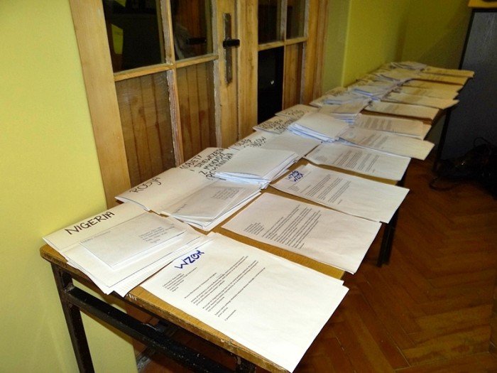 licealisci-pisza-listy-w-obronie-praw-czowieka-foto-55257