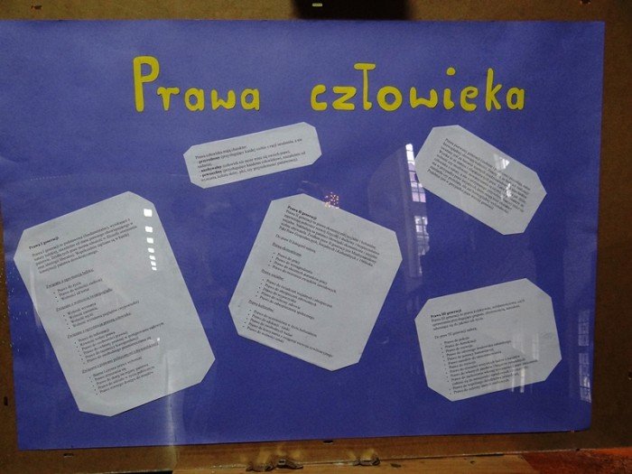 licealisci-pisza-listy-w-obronie-praw-czowieka-foto-55257