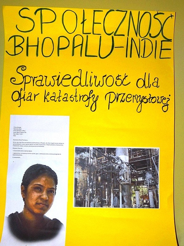 licealisci-pisza-listy-w-obronie-praw-czowieka-foto-55257