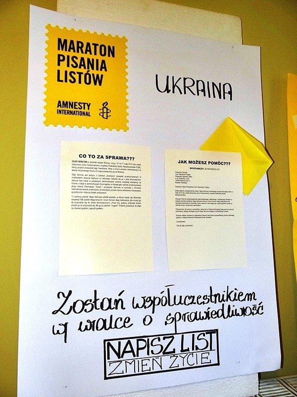 licealisci-pisza-listy-w-obronie-praw-czowieka-foto-55257