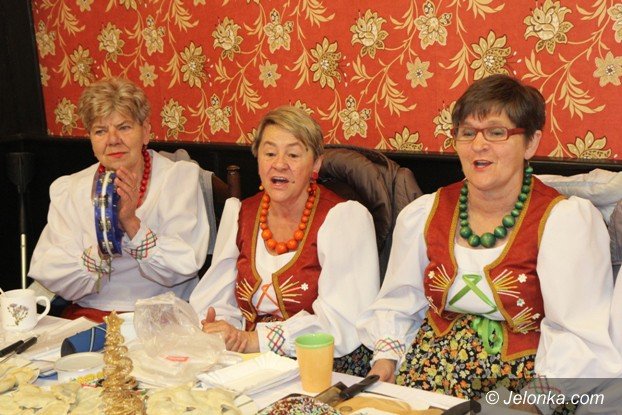 swiateczne-cudenka-na-jarmarku-po-jeleniogoralsku-foto-55283