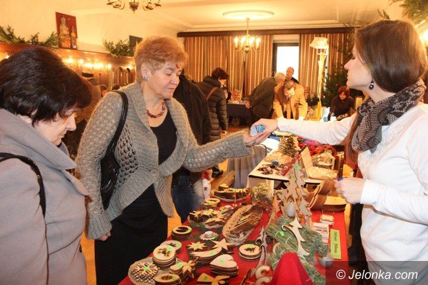 swiateczne-cudenka-na-jarmarku-po-jeleniogoralsku-foto-55283
